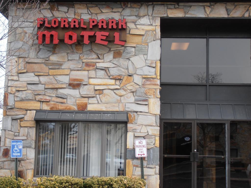 Floral Park Motor Lodge (Adults Only) Bagian luar foto